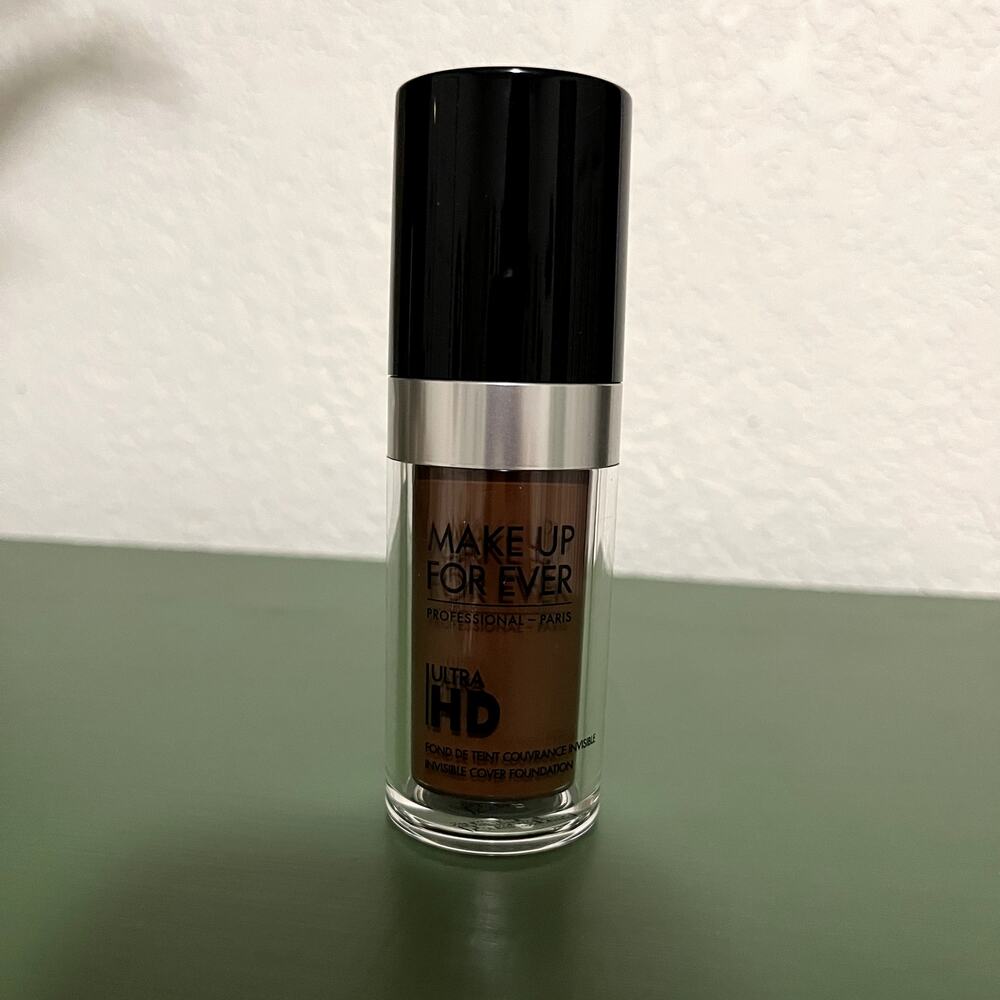 Makeup Forever Ultra HD Foundation Shade: Y545